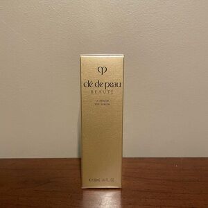 NEW Cle de Peau The Serum